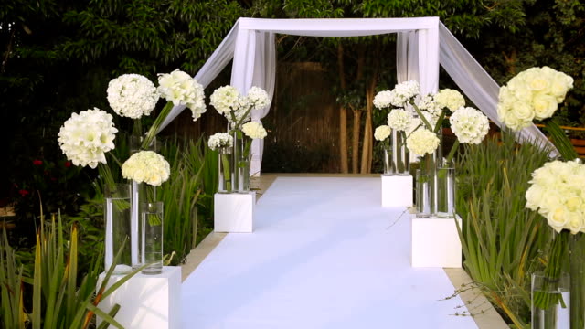 Jüdische-Traditionen-Hochzeitsfeier.-Hochzeit-canopy-(chuppah-oder-huppah).