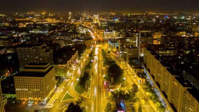 Russland-Nacht-beleuchtet-Moskau-berühmten-Verkehr-Garten-Ring-Antenne-Panorama-4k-Zeitraffer