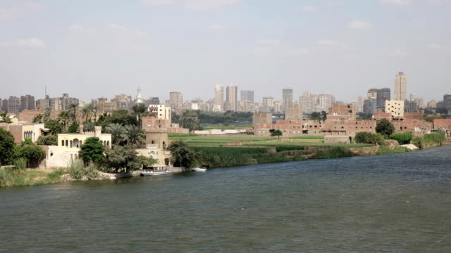 die-Ufer-des-Flusses-Nil-in-Kairo,-Ägypten