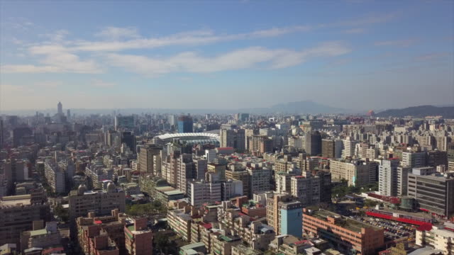 Taiwan-taipei-paisaje-urbano-día-soleado-centro-aéreo-panorama-4k