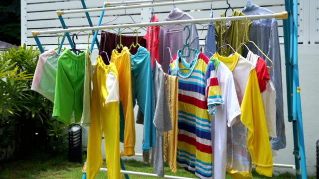 Dry-clothes-under-hot-sun