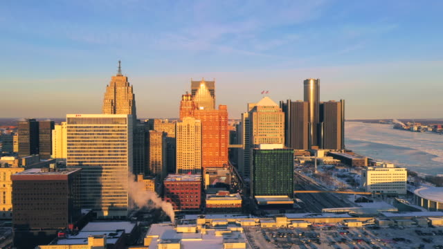 Antena-puesta-de-sol-de-invierno-centro-de-la-ciudad-de-Detroit