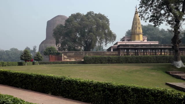 Dhamek-por-estupa-en-Sarnath:-India