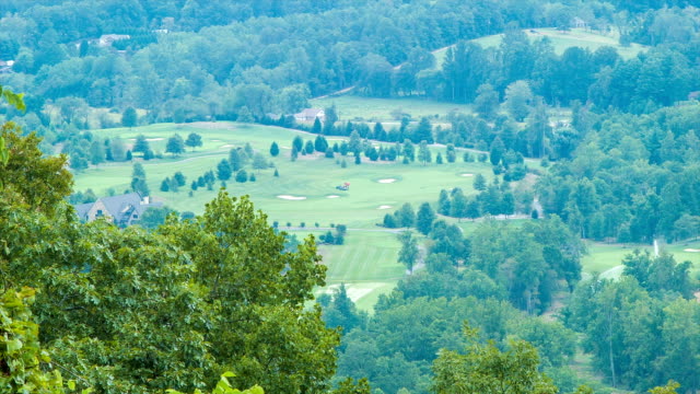 Golfplatz-in-den-Blue-Ridge-Mountains-of-North-Carolina