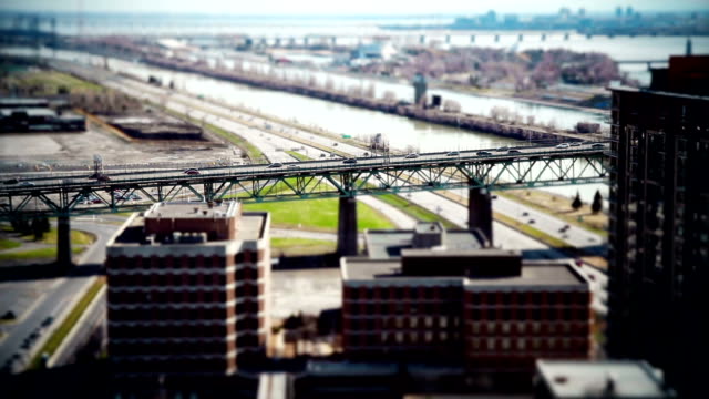 Motion-Photo-(Cinemagraph)-of-the-Traffic-on-the-Bridge