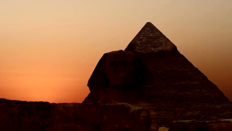 Timelapse.-Sunrise-over-the-pyramid-of-Cheops-and-Sphinx.-Giza-Egypt.-v.2