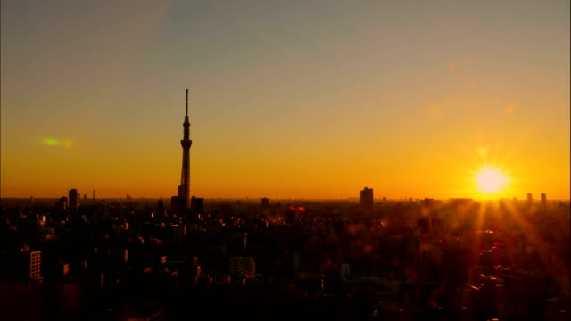 Sonnenaufgang-in-Tokyo-City-3