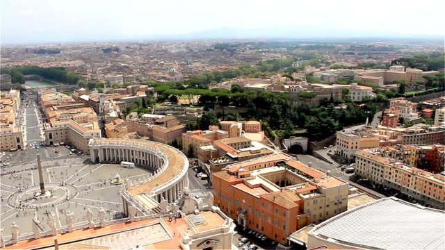 Der-Hauptplatz-des-Vatikans-mit-einem-Obelisken,-Ansicht-von-oben