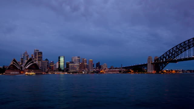 Sydney-Blick-auf-die-Stadt-den-Sonnenaufgang-Zeitraffer