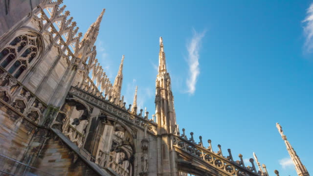 Italien-Mailand-Sonnentag-Dom-berühmten-Dachterrasse-Blick-Punkt-Panorama-4k-Zeitraffer