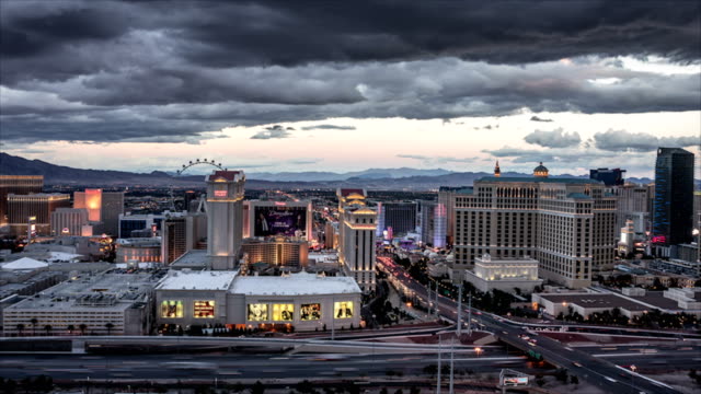 Las-Vegas-Skyline-in-der-Dämmerung-Zeitraffer-