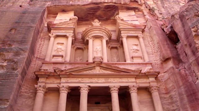 Al-Khazneh or The-Treasury at-Petra,-Jordan