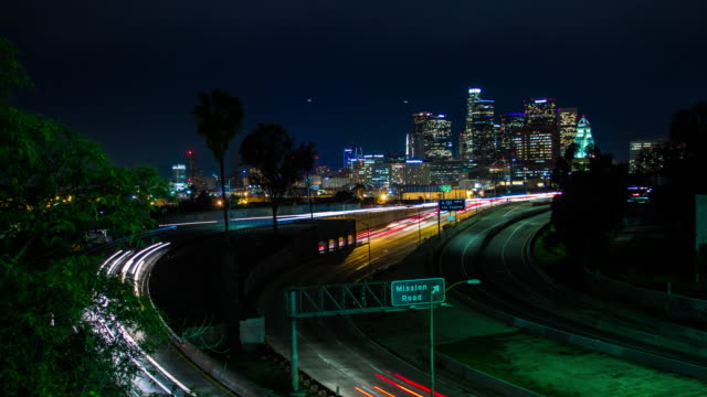 101-Freeway-and-Downtown-Los-Angeles-Timelapse