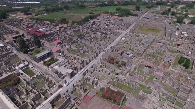 Aerial-View-of-Ruins-of-Pompeii,-Italy