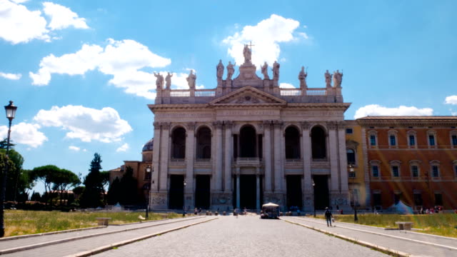 Hyperlapse,-towards-the-Cathedral-of-the-Most-Holy-Savior-and-of-the-Saints-John-the-Baptist-and-the-Evangelist-in-Lateran