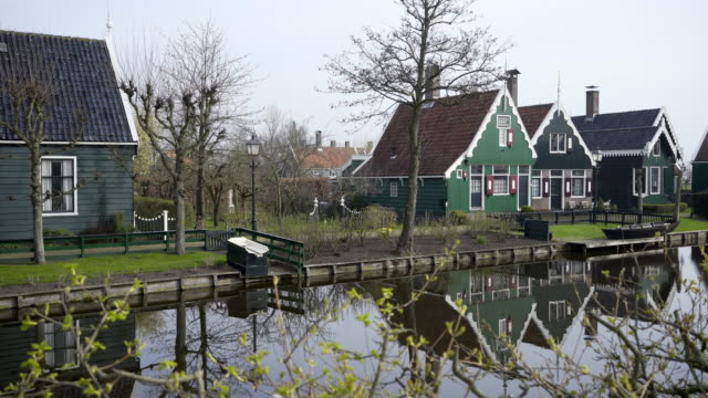 village-open-air-museum-Zaanse-Schans