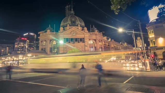 Bahnhof-Flinders-Street-In-Melbourne