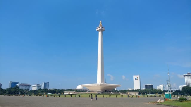 A-video-clip-of-National-Monument-of-the-Republic-of-Indonesia,-or-also-known-as-Monas-in-Jakarta