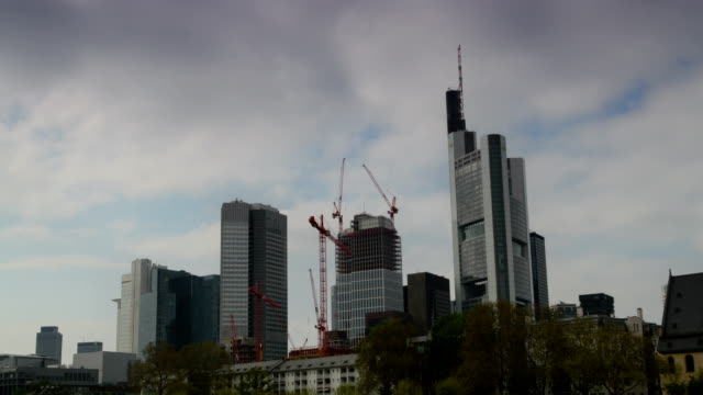 Distrito-de-negocios-de-la-ciudad-de-Frankfurt-Alemania