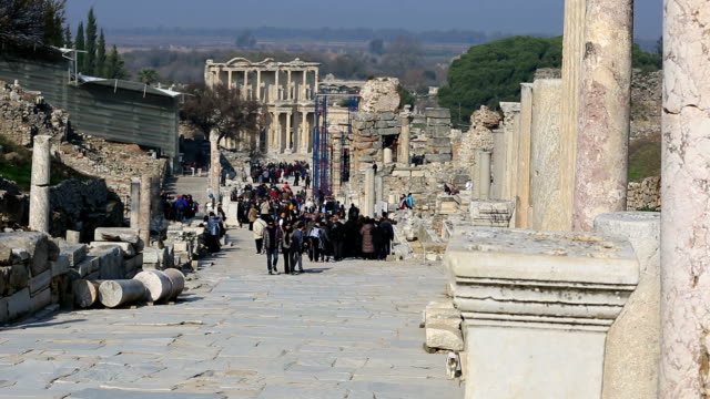 Spalten-street-Ruinen-des-antiken-Ephesos
