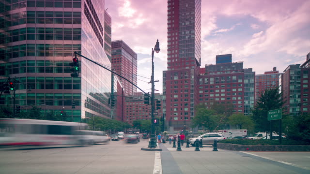 El-centro-de-la-ciudad-de-Nueva-york,-cruce-4-K-time-lapse