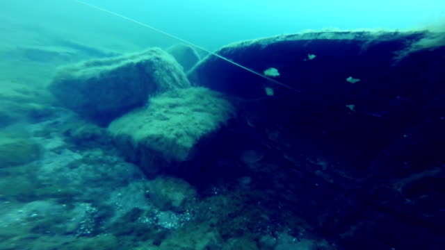 Ship-Wreck-Underwater