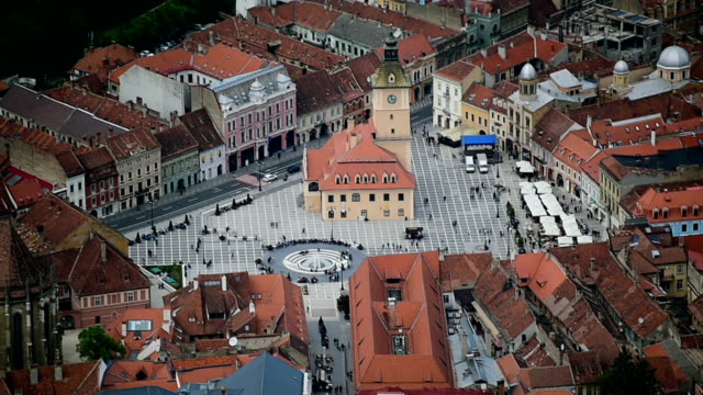 Luftbildvideo-mit-Siebenbürgen-s-Kronstadt