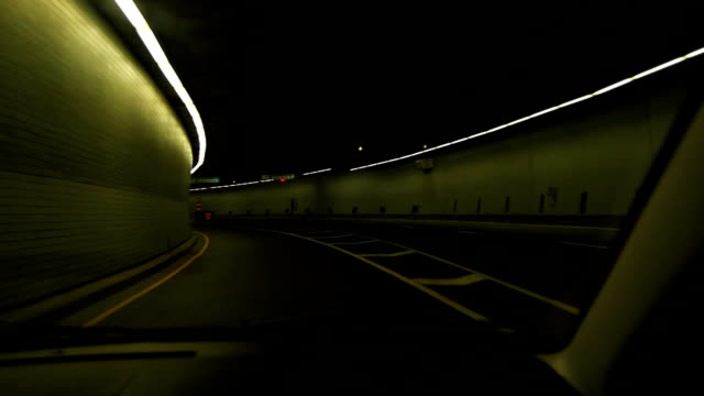 Grüner-Tunnel.