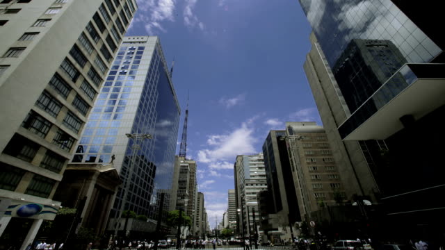 av.-Paulista-time-lapse