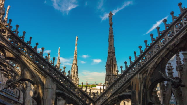 Italien-Mailand-Tag-Dom-berühmten-Dachterrasse-Blick-Punkt-Panorama-4k-Zeitraffer