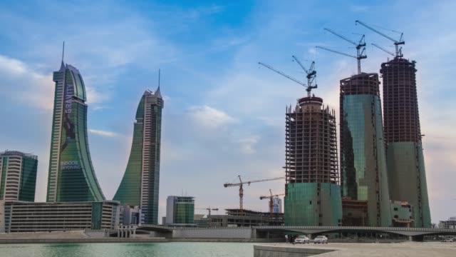 Bahrain-Financial-Harbour---Timelapse---movimiento-de-la-cámara