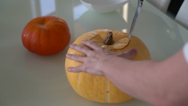 Carve-a-Pumpkin-for-Halloween
