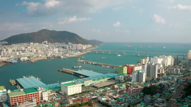 Vista-aérea-de-la-ciudad-de-Busan