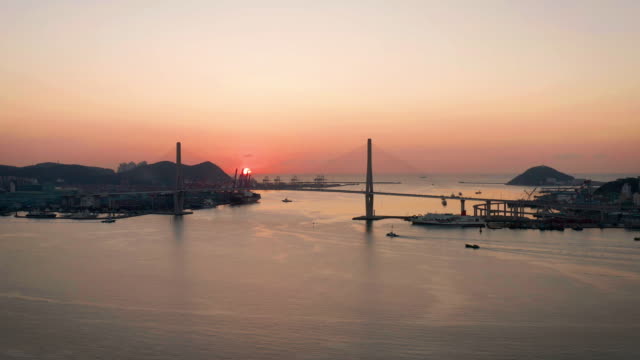 Sunrise-aerial-view-of-Busan-harbor