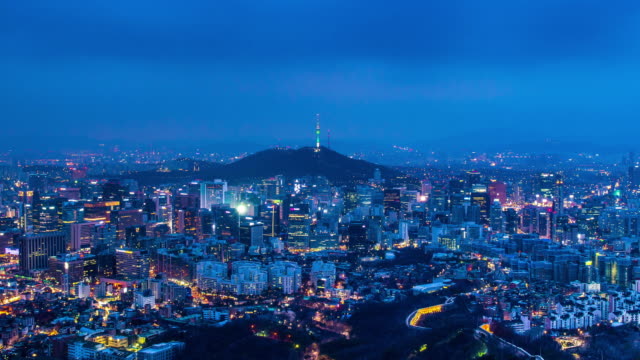 Zeitraffer-Stadtansicht-von-Seoul,-Seoul-Turm,-Süden-Korea.