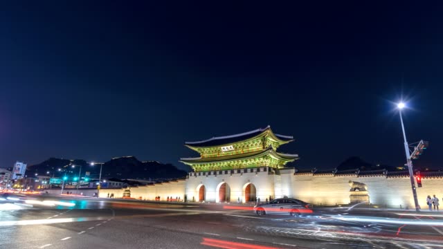 Timelapse-am-Gwanghwamun-Tor-von-Nacht,-Seoul,-Südkorea,-4K-Zeitraffer