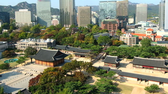 View-of-Deoksugung-royal-palace-in-Autumn-at-Seoul-of-South-Korea