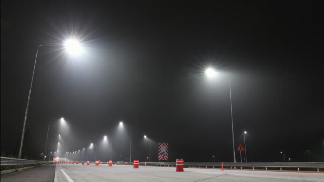 Heavy-dense-fog-highway