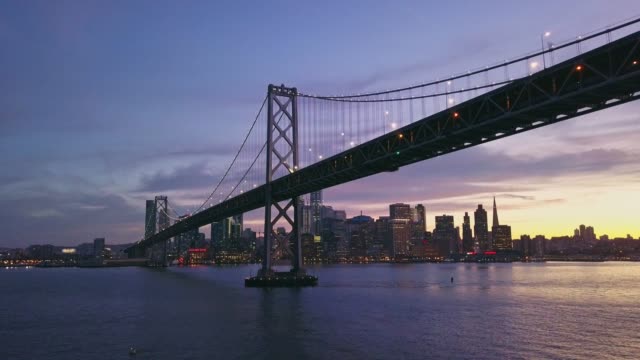 Aerial-cityscape-flythrough-video-of-San-Francisco