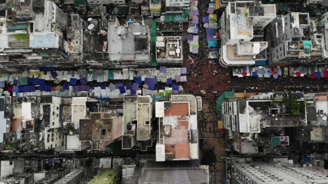 old-street-in-hong-knog-aerial-view,-sham-shun-po
