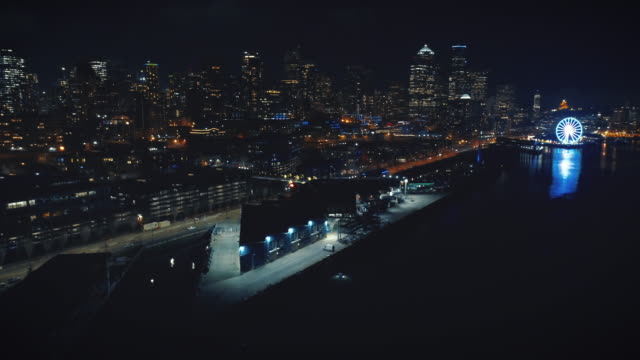 Seattle-Waterfront-noche-aérea-Hyperlapse
