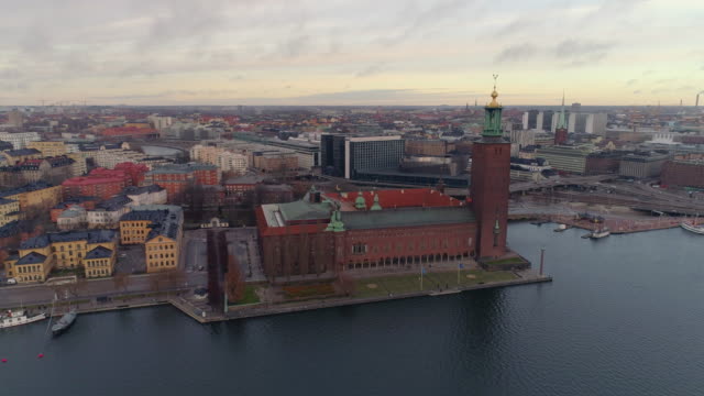 Aerial-drone-shot-of-Stockholm-City-Hall