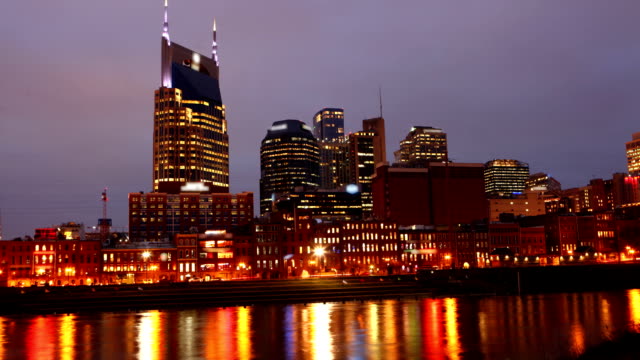 Day-to-night-timelapse-of-Nashville,-Tennessee