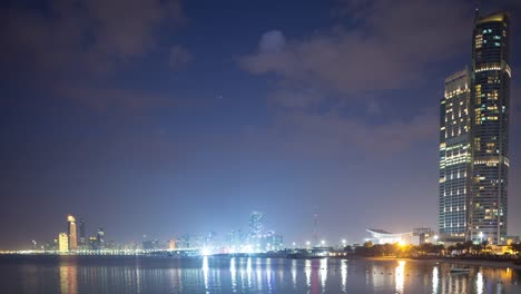 abu-dhabi-Nacht-Panorama-Zeitraffer