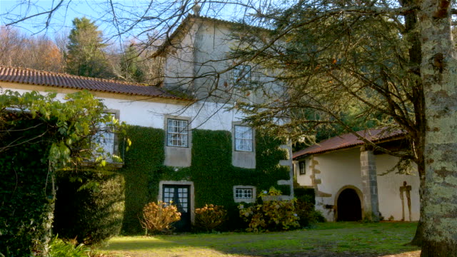 Manorial-house-in-Portugal