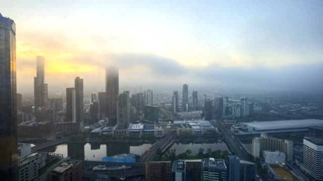 Sunrise-at-Melbourne-City-Skyline.-4k-Time-lapse.