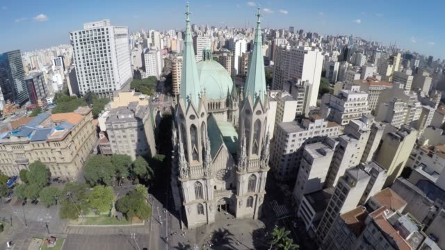Vista-aérea-de-la-Catedral,-Sao-Paulo,-Brasil