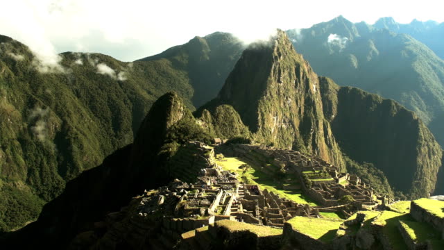langsame-Pfanne-direkt-von-Machu-Picchu-in-peru
