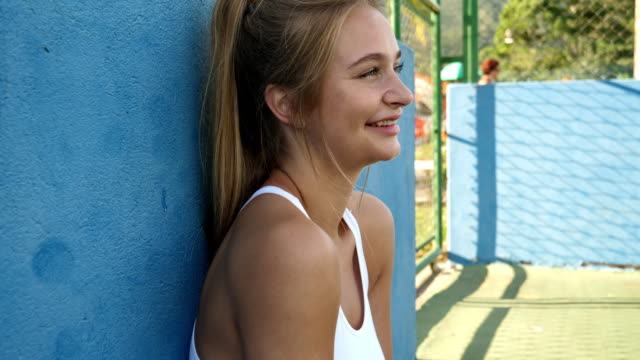 Tennis-player-smiling