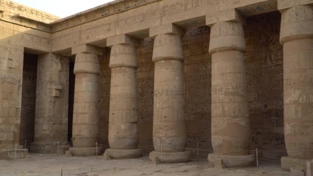 Temple-of-Medinet-Habu.-Egypt,-Luxor.